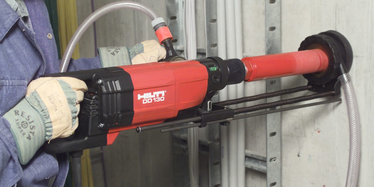 DD 130 diamond coring system Handheld wet 2  adapted